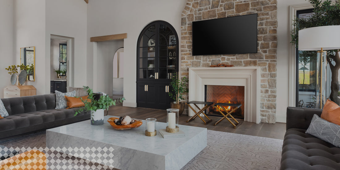 MAKE YOUR ROOM FEEL BIGGER WITH THESE SIMPLE STEPS