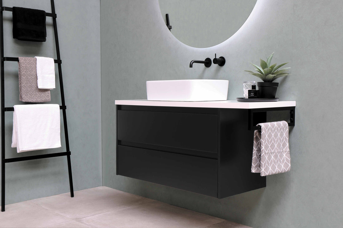 SMALL BATHROOM COLOUR IDEAS