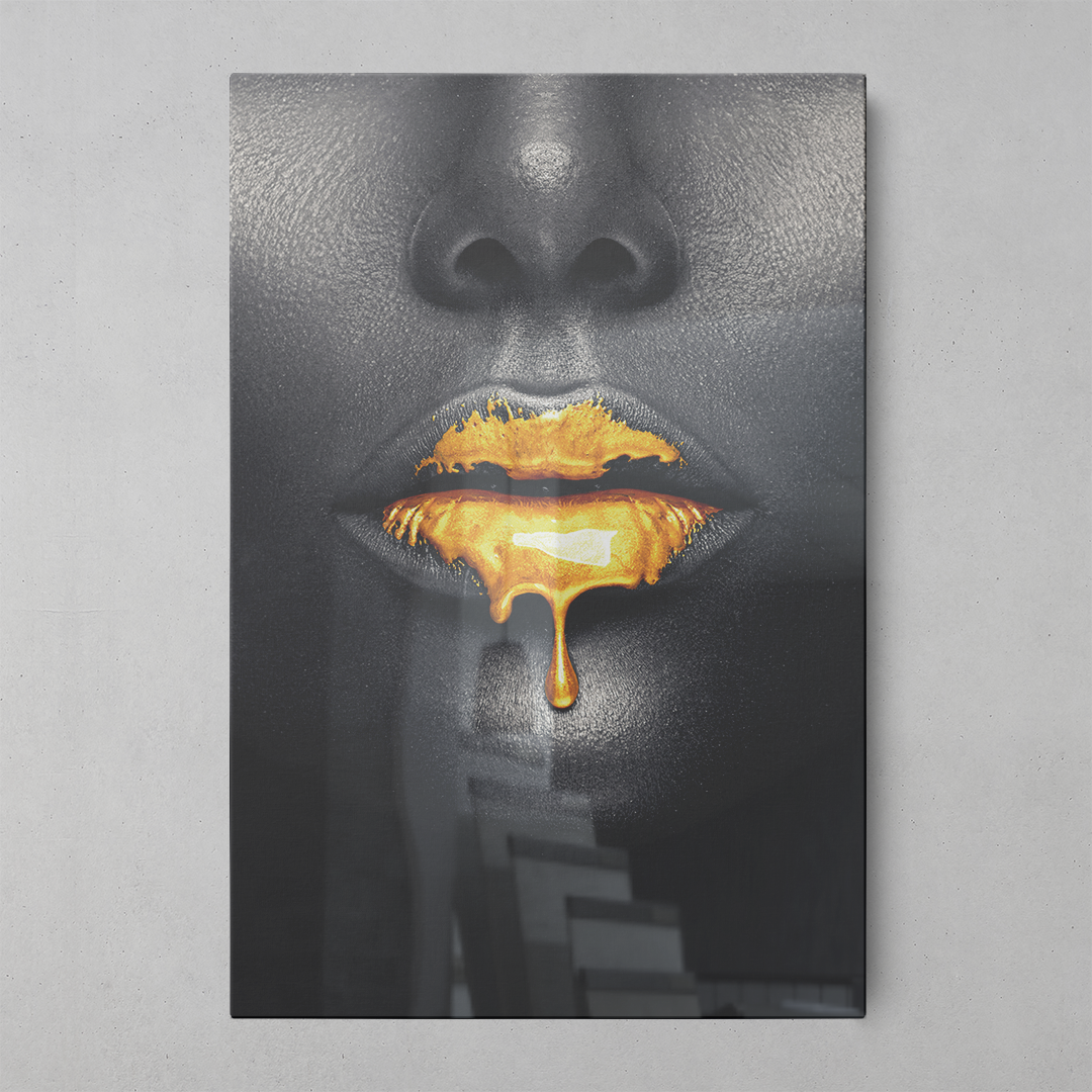 Gold lips Wall Art
