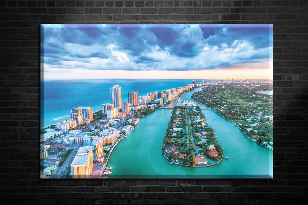 Acrylic Glass Frame Modern Wall Art Miami Beach - Tourist Sites Series - Interior Design - Acrylic Wall Art - Picture Photo Printing Artwork - Multiple Size Options - egraphicstore